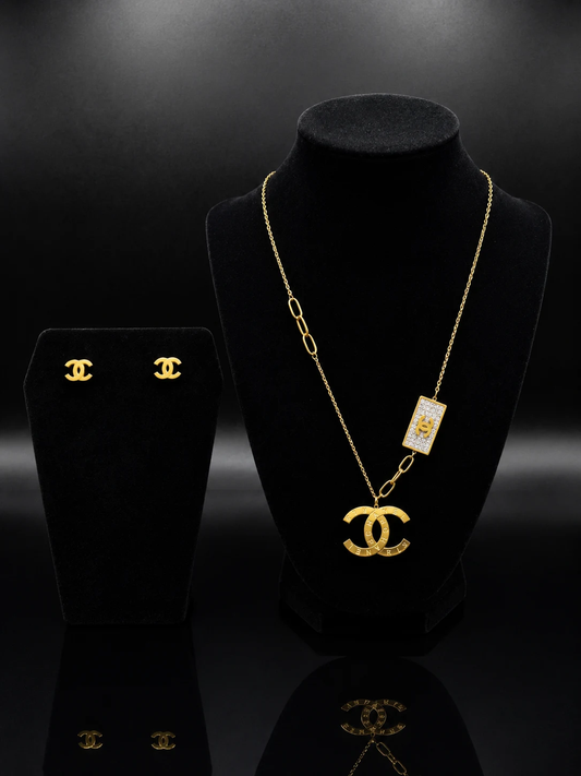 CC Logo Gold Finish Pendant Set